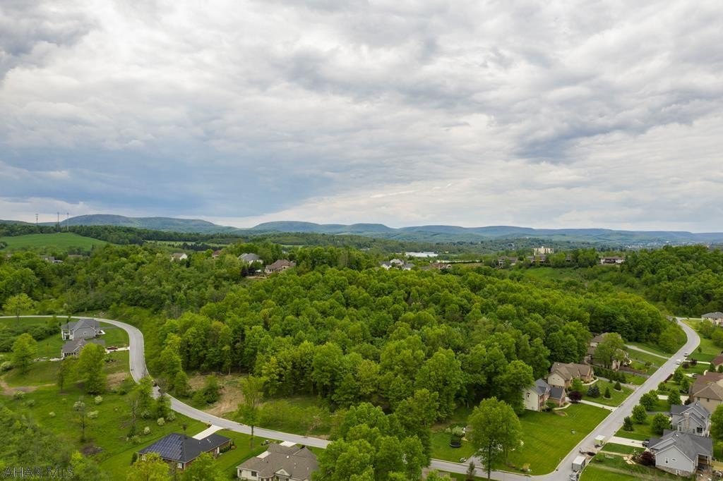 Residential Land in Fox Hollow