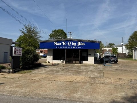 Mixed-Use Specialty Commercial Property