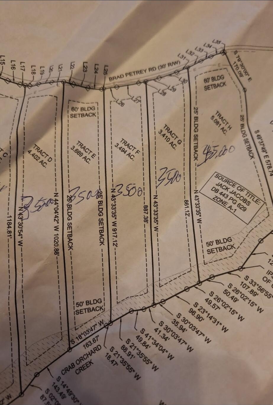 Land in Waynesburg, Kentucky