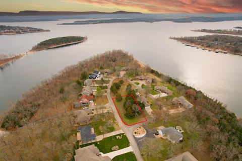 Flat Building Site on Table Rock