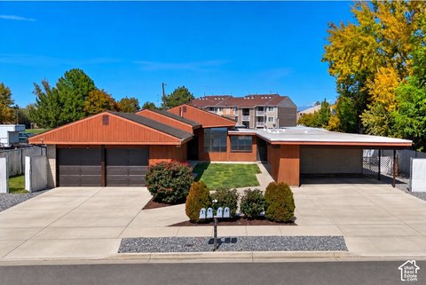 Updated Fourplex with Private Yards