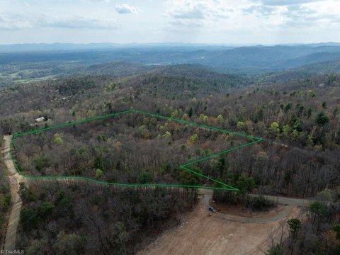 LAND - McGrady, NC