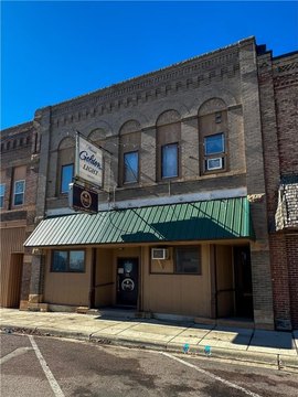 Downtown Winthrop Commercial Building For Sale