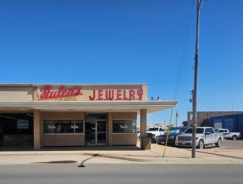 Andrews Retail Space on Main