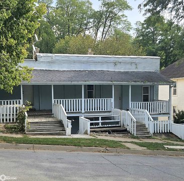 Updated Fourplex in Ottumwa, Iowa
