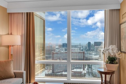 Trump Tower Residence with Views