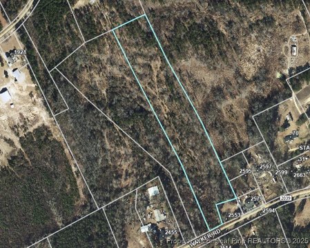 Land in Linden, North Carolina