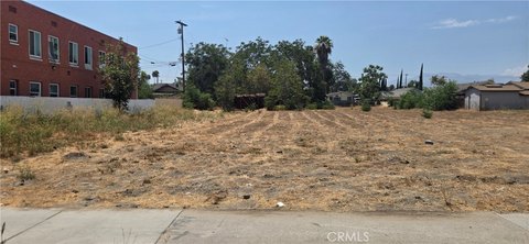 Flat Commercial Land