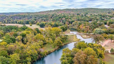 Riverfront Land in Hardy, Arkansas