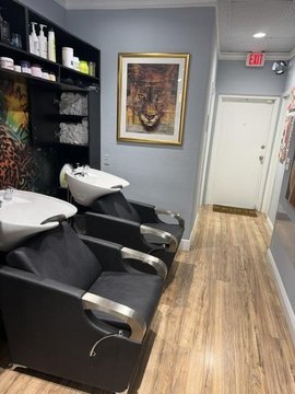 Turnkey Beauty Salon Opportunity