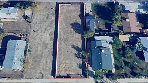 Vacant Commercial Lot