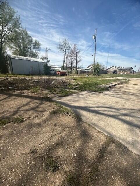 Commercial Lot in High-Visibility Location
