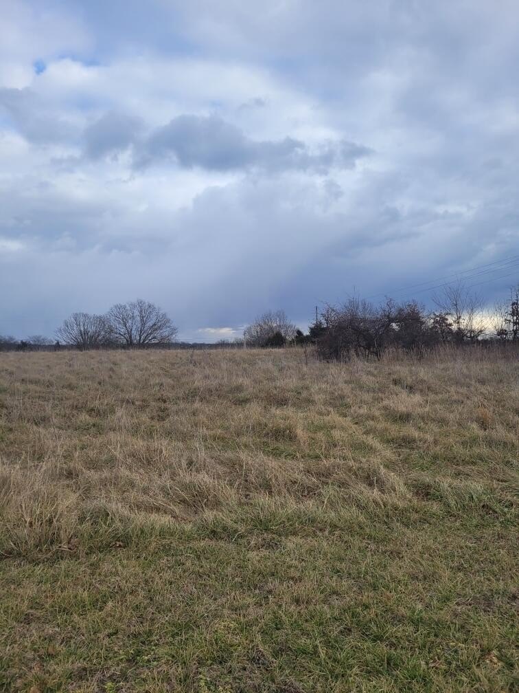 Unrestricted Acreage in Elkland, MO
