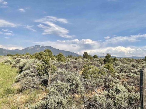 Expansive Lot with Mountain Views