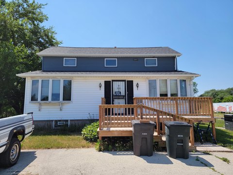 Franklin Commercial Parcel with Truck Parking