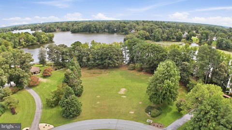 Land, MILFORD, DE