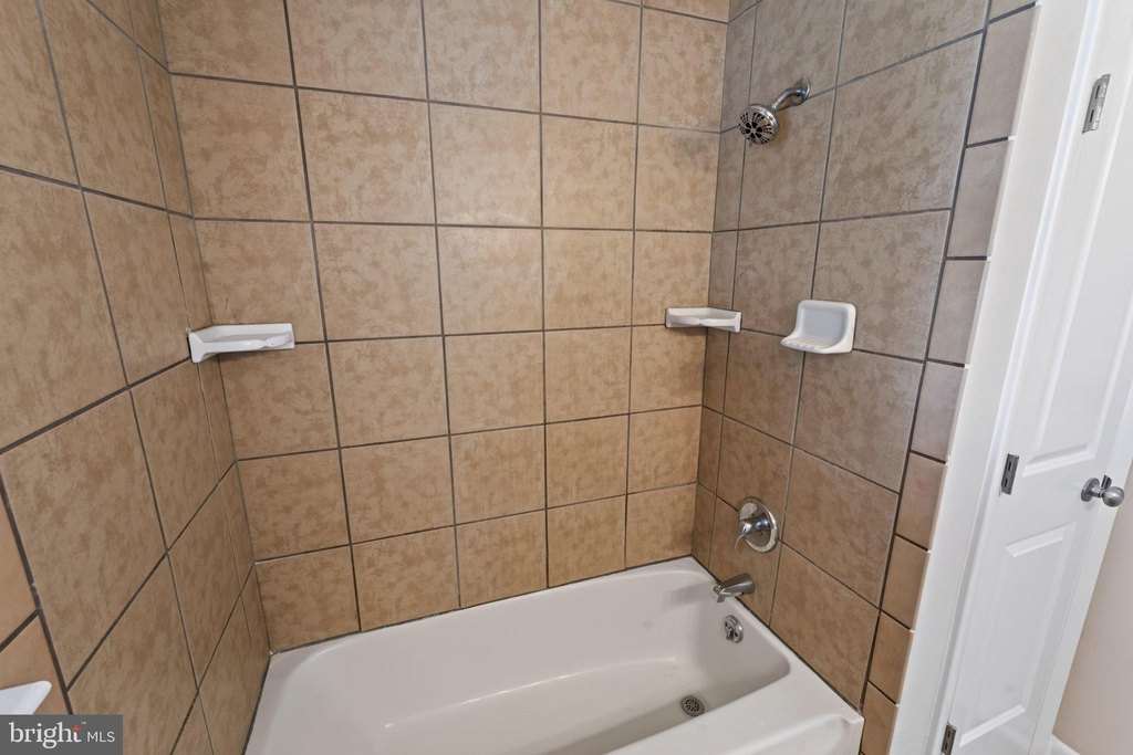 Picture 33