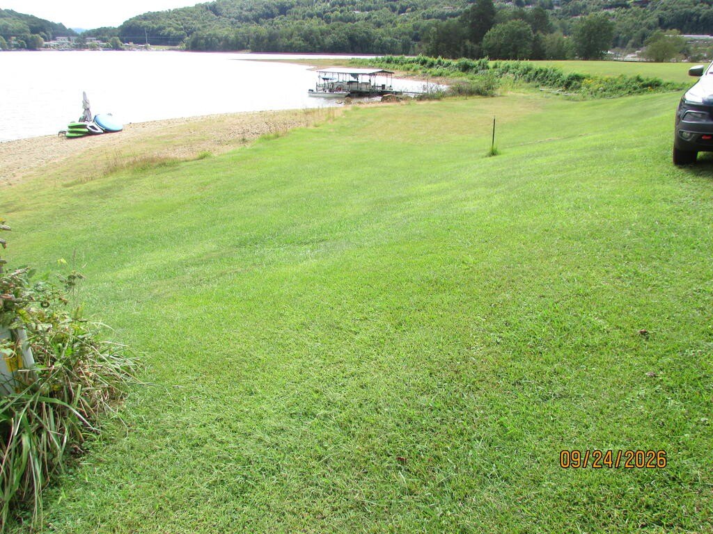 Picture 4