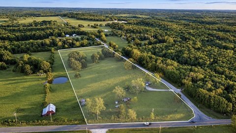 Land, Stockton, MO