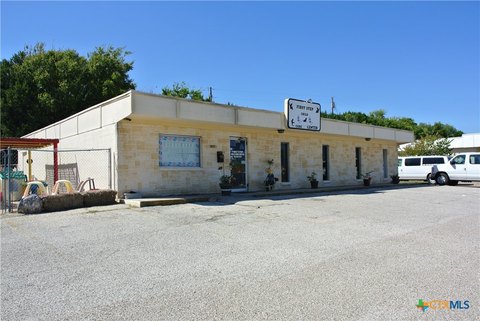 Former Daycare on FM 116