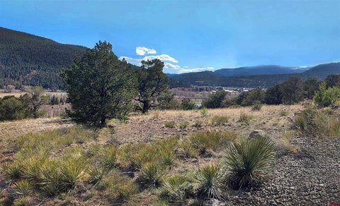 South Fork Land with Mountain Views