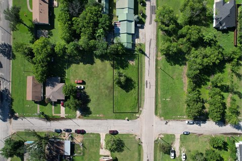 LAND - Corsicana, TX