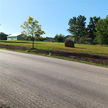 LAND - Linn Valley, KS