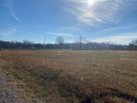 Land in Crossville, Tennessee