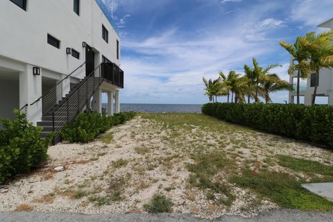 Land, Key Largo, FL