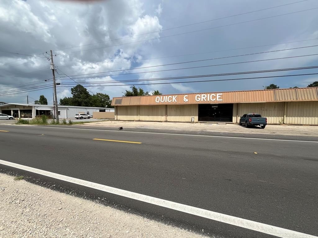 Picayune Commercial Property For Sale