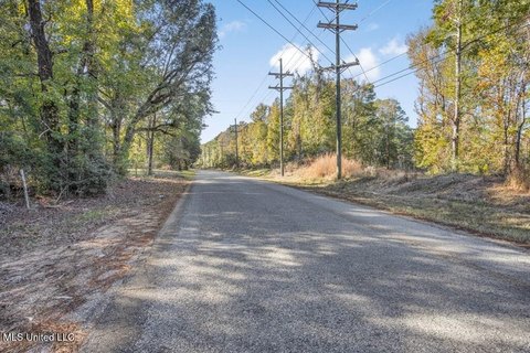 Gloster Hunting Land For Sale