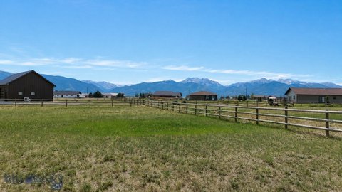 Land, Ennis, MT