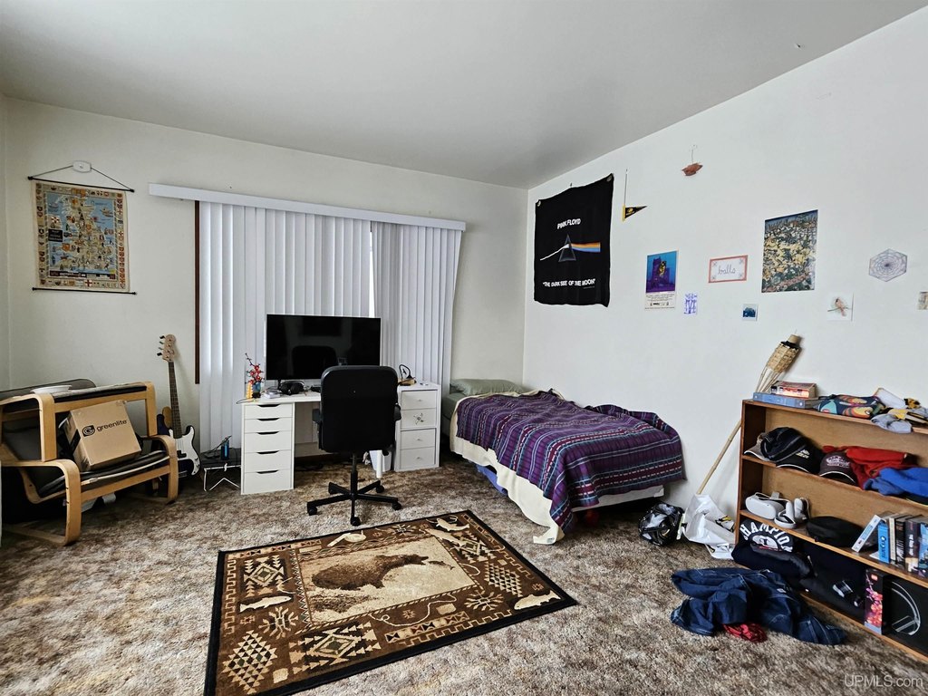 Picture 19