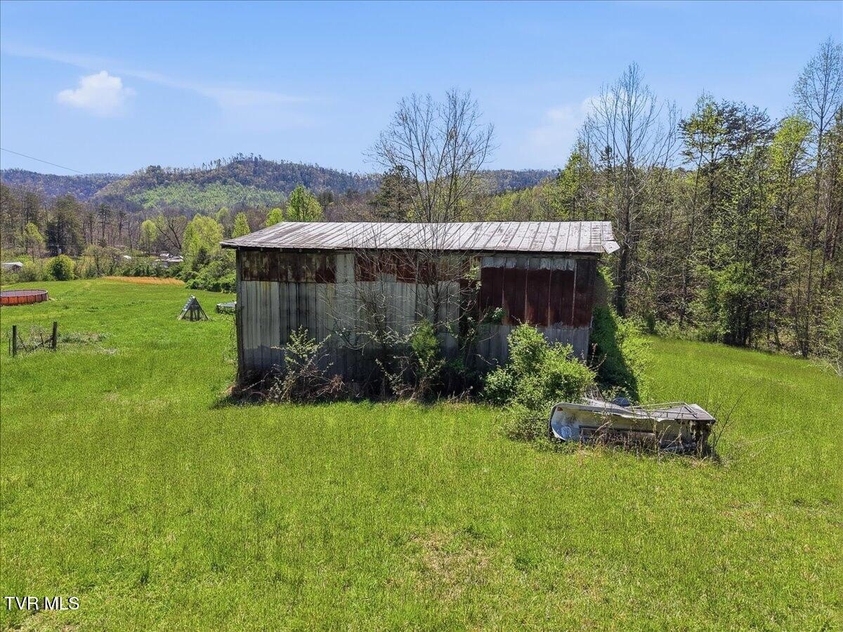 Pasture and Wooded Acreage Land
