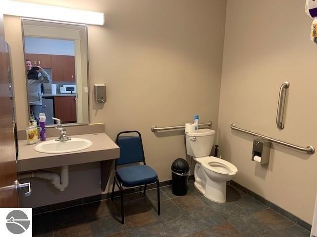 Picture 18