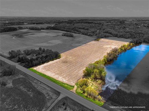 Princeton, MN Acreage with Pond