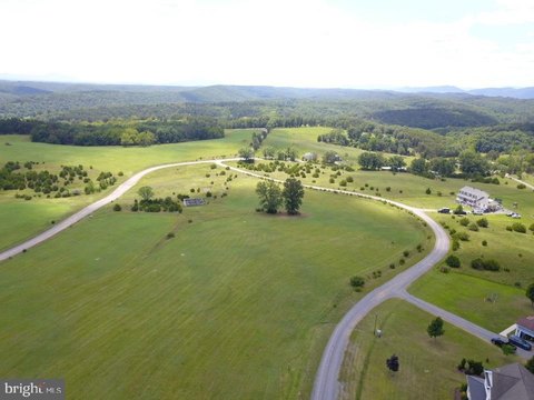 Level Building Lot in Keyser