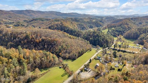 Land, Laurel Bloomery, TN