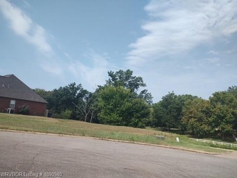 LAND - Fort Smith, AR