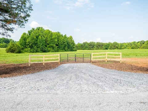 Land, Gray Court, SC