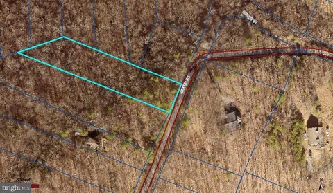 Unrestricted Lot Near I-66