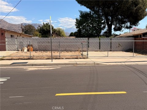 Land, San Bernardino, CA