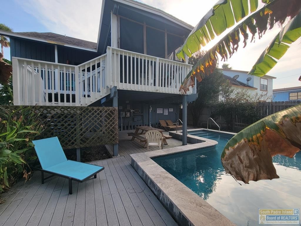 Furnished Townhomes Near Gulf Blvd