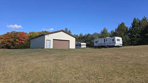 Hunting Land with Pole Barn