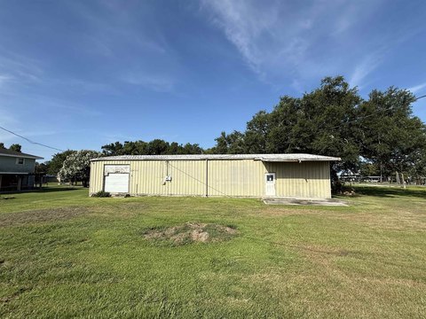 Theriot Commercial Investment Opportunity