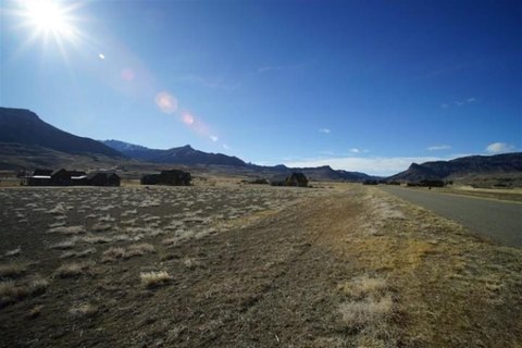 LAND - Cody, WY