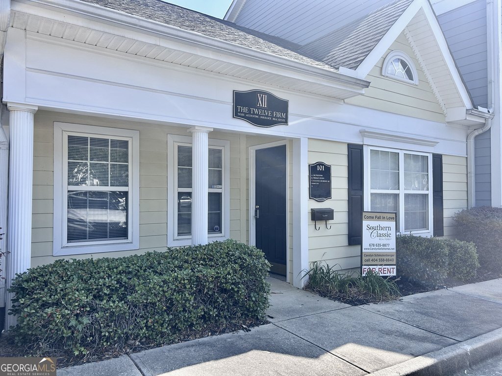 500 W Lanier Ave, Fayetteville, GA 30214