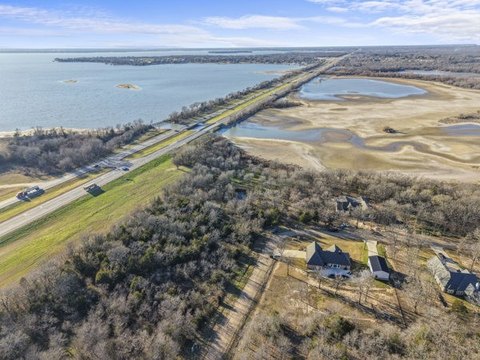 Lakefront Vacant Land