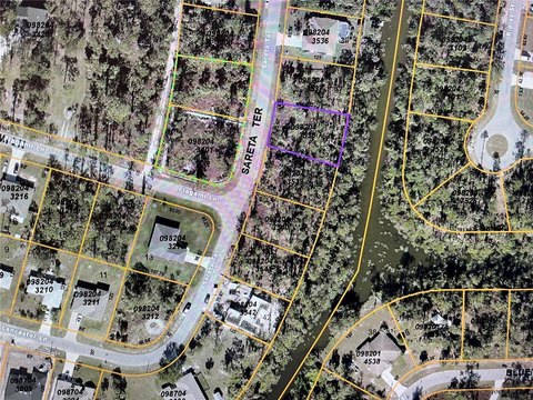 Residential Land in North Port