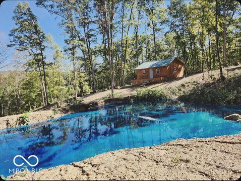 Secluded Woodland Retreat Bordering National Forest